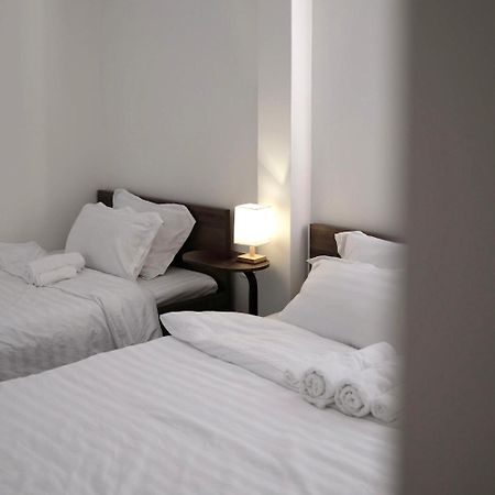 Benhouse Homestay Хошимин Екстериор снимка