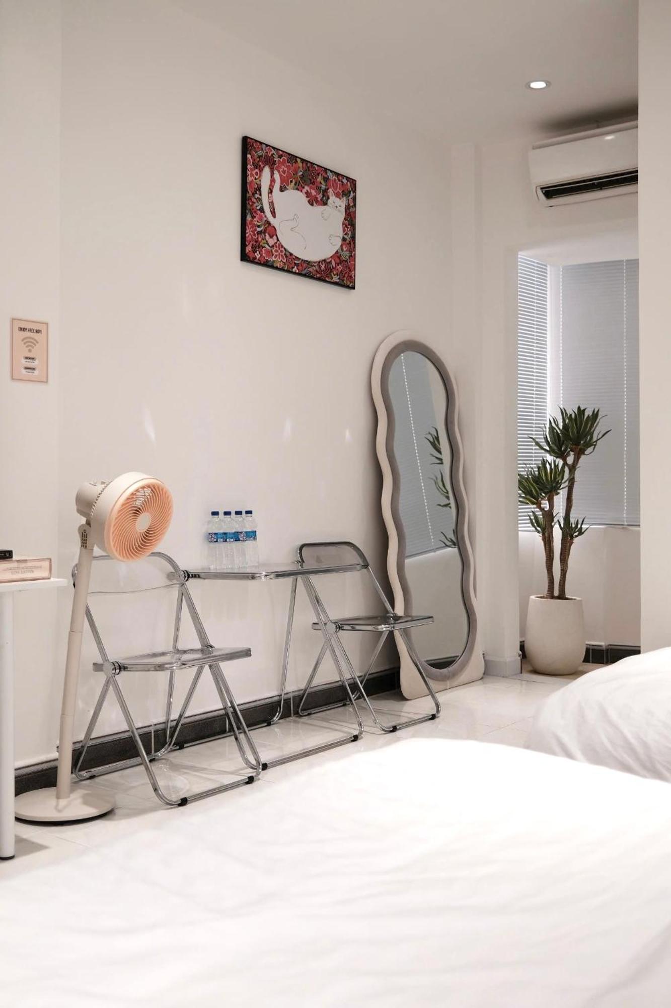Benhouse Homestay Хошимин Екстериор снимка
