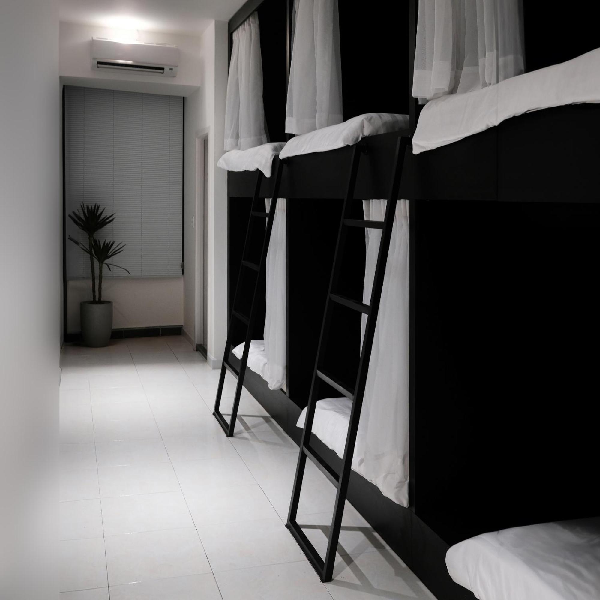 Benhouse Homestay Хошимин Екстериор снимка